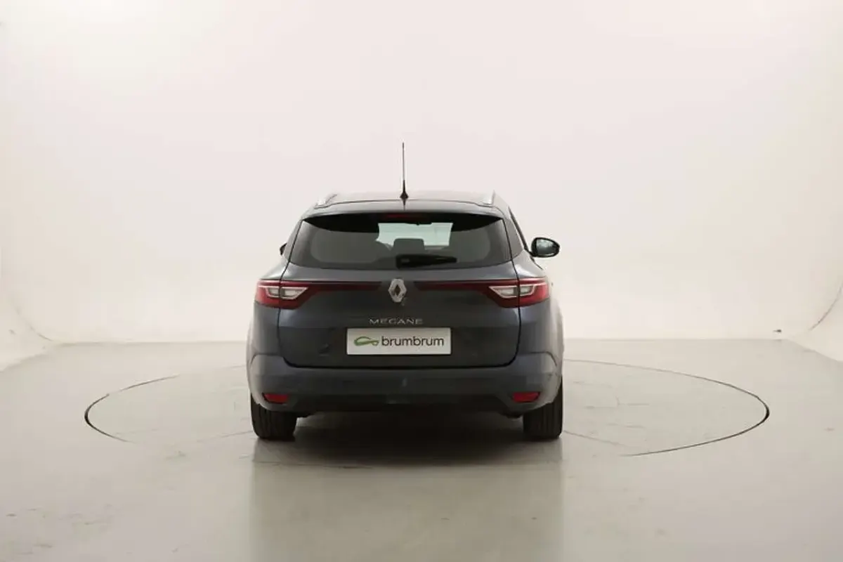 Usata Renault Mégane GrandTour Business 116 CV (85 kW) 2019 Grigio Station wagon