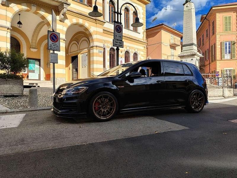 Usata VW Golf VII GTI 245 CV (180 kW) 2019 Berlina
