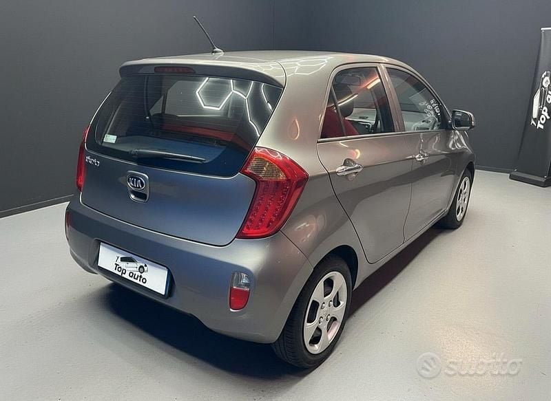 Usata Kia Picanto City 68 CV (50 kW) 2014 Grigio Utilitaria
