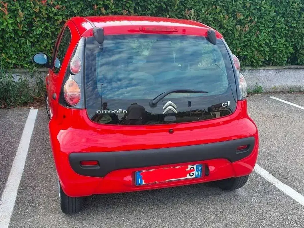 Usata Citroën C1 68 CV (50 kW) 2013 Rosso Utilitaria