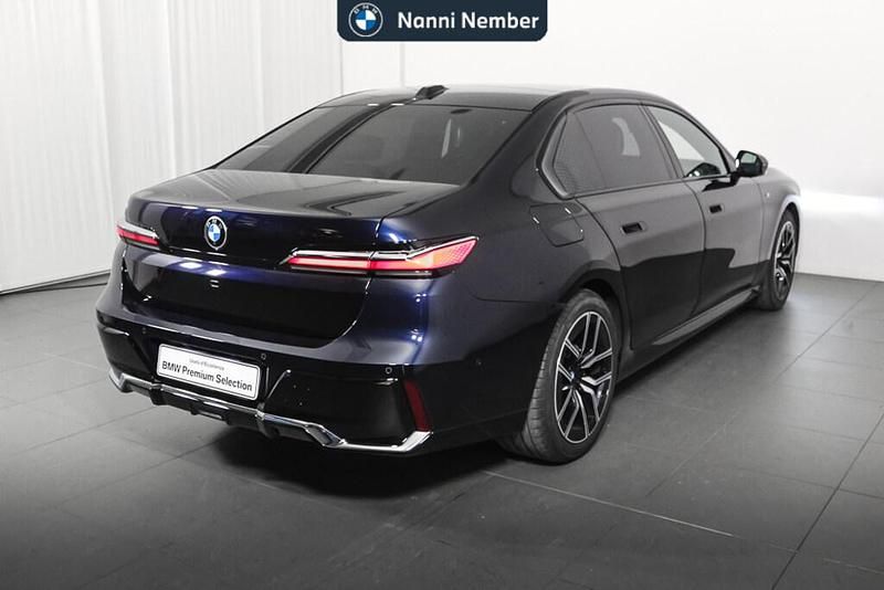 Usata BMW 740 Comfort Edition 286 CV (210 kW) 2024 Berlina
