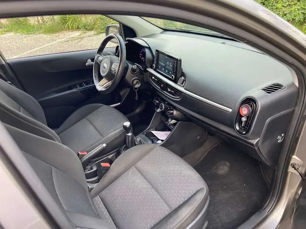 Usata Kia Picanto 67 CV (49 kW) 2018 Argento Utilitaria