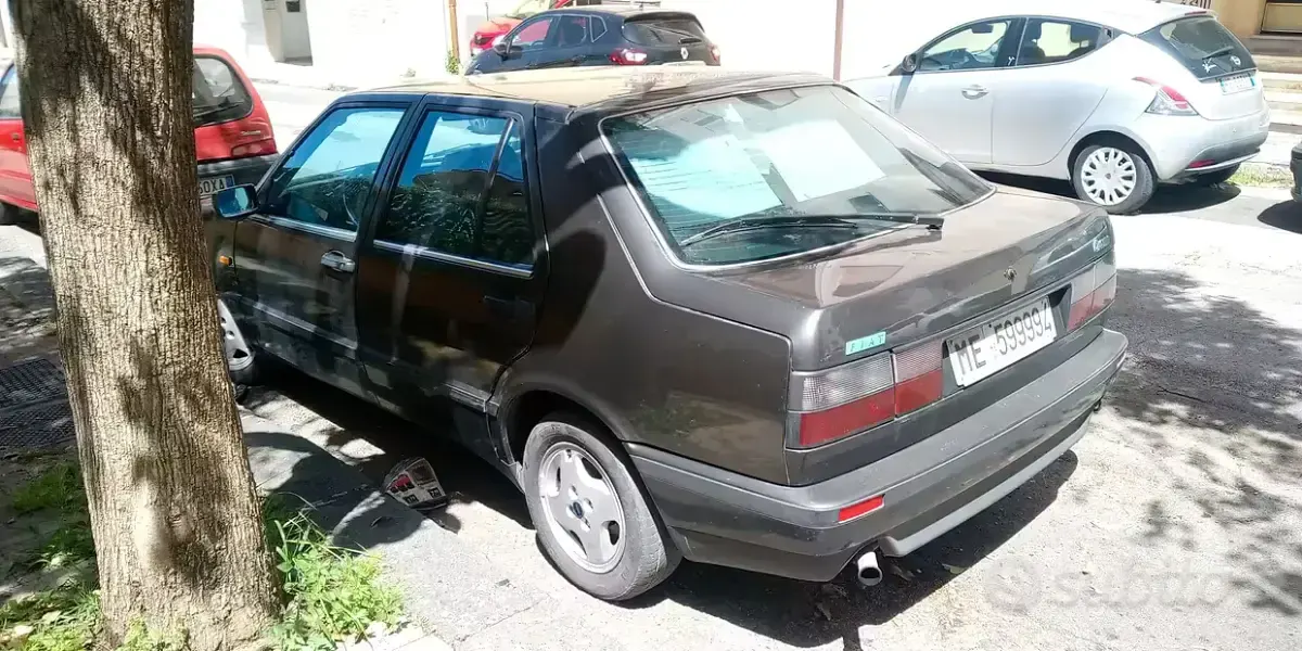 Usata Fiat Croma 117 CV (86 kW) 1992 Verde Utilitaria
