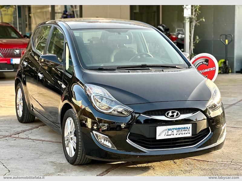Usata Hyundai ix20 Comfort 90 CV (66 kW) 2012 Nero Utilitaria