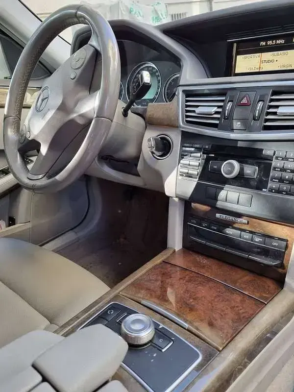 Usata Mercedes E350 Elegance 231 CV (169 kW) 2010 Station wagon