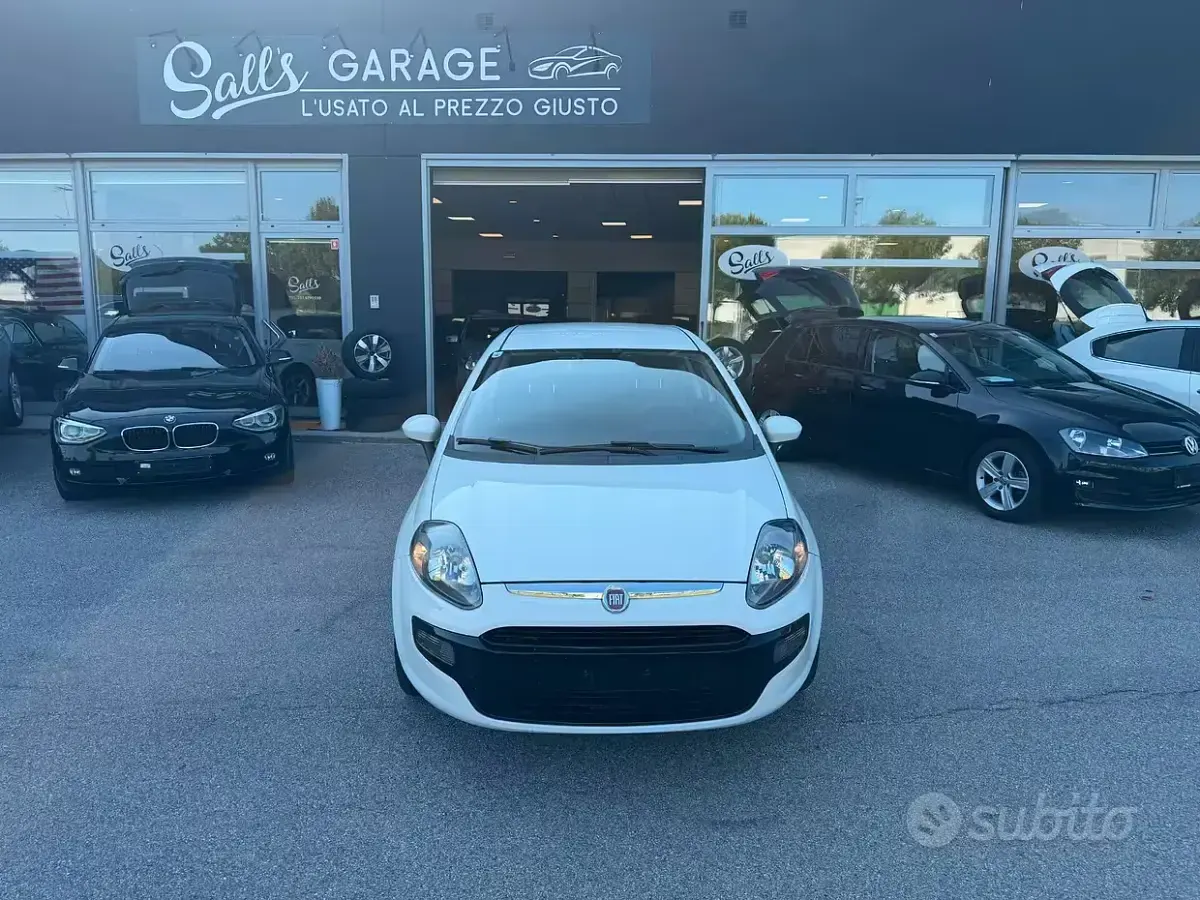 Usata Fiat Punto Evo 69 CV (50 kW) 2011 Bianco Utilitaria