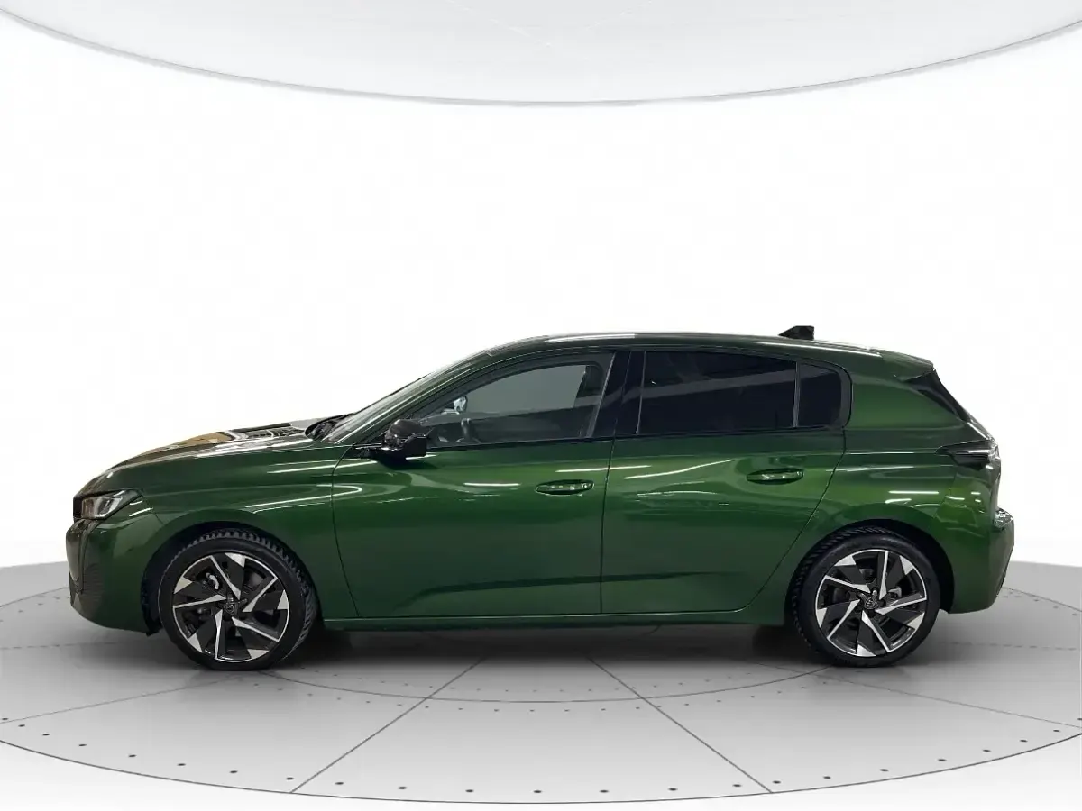 Usata Peugeot 308 Allure 131 CV (96 kW) 2023 Verde Berlina