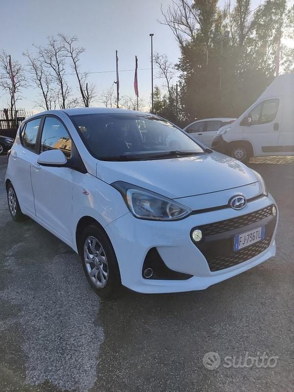 Brugt Hyundai i10 Comfort 65 HK (47 kW) 2017 Hvid Hatchback