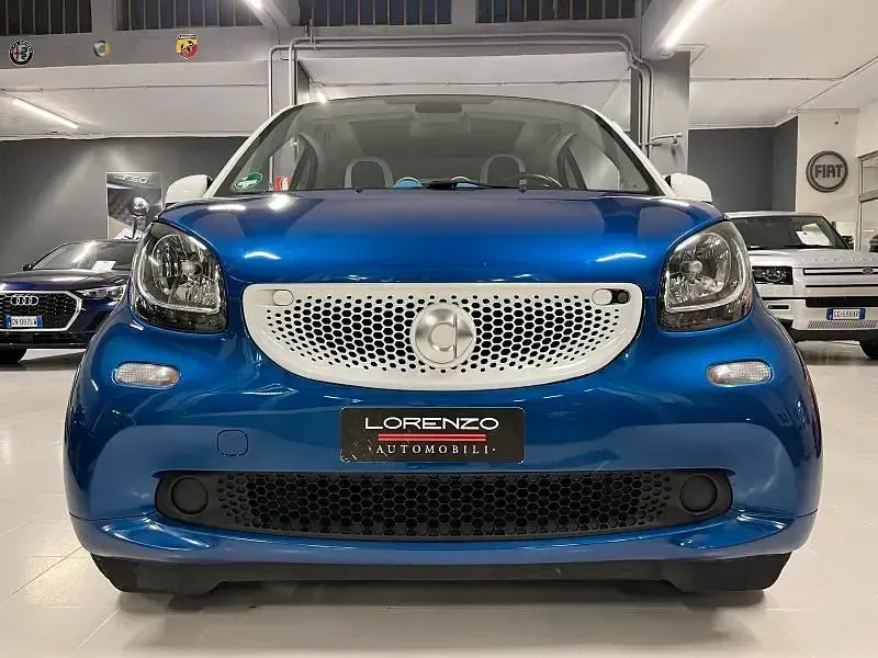 Usata Smart ForTwo Cabrio Proxy 70 CV (51 kW) 2015 Blu Cabrio