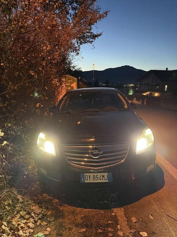 Usata Opel Insignia Cosmo 160 CV (117 kW) 2009 Berlina