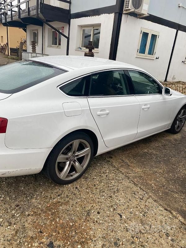 Usata Audi A5 177 CV (130 kW) 2011 Bianco Coupé
