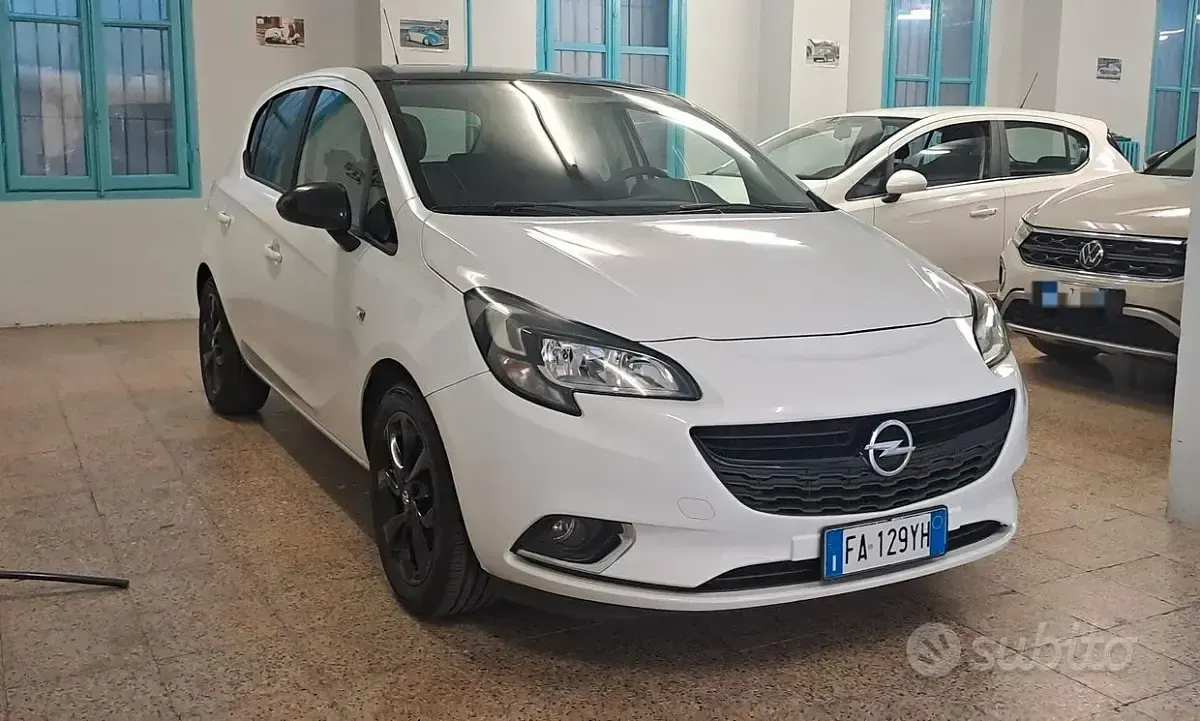 Usata Opel Corsa 69 CV (50 kW) 2015 Bianco Utilitaria