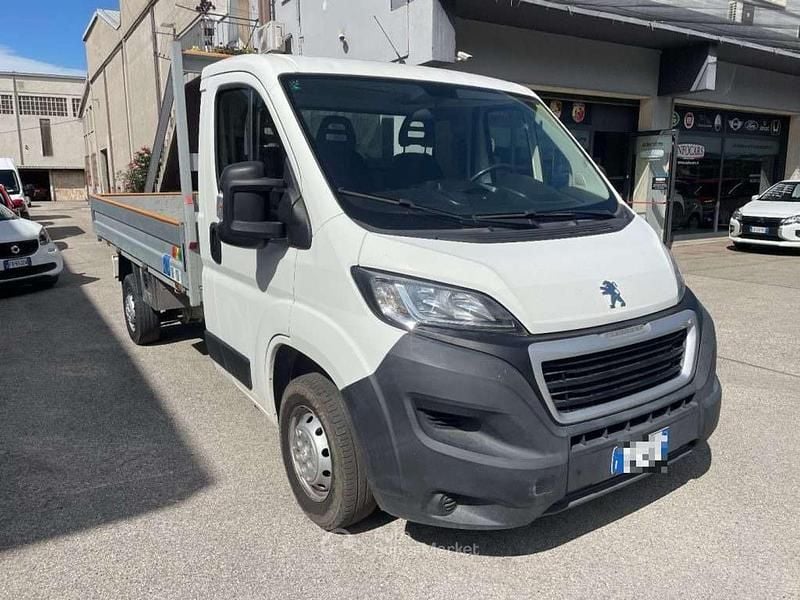 Bianco pastello Usata 2019 Peugeot Boxer Furgone | 15.900 € (Buon prezzo) - Immagine 1/4