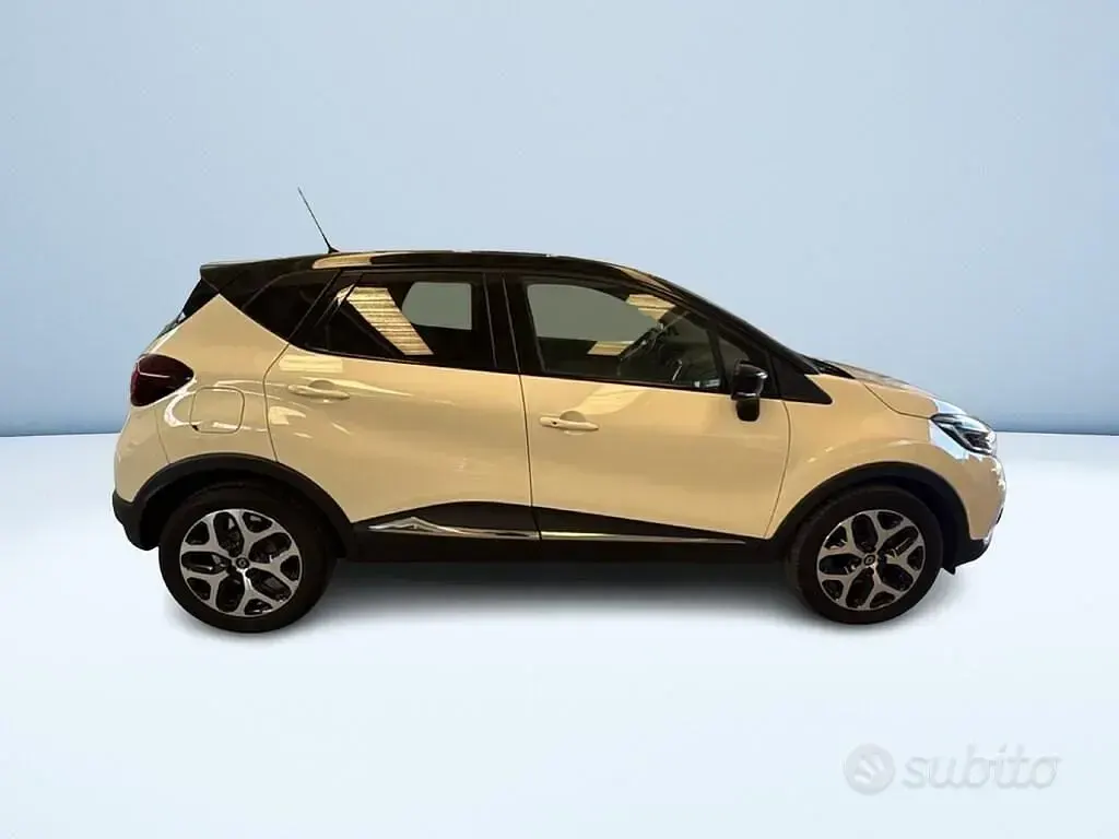Usata Renault Captur 90 CV (66 kW) 2019 Marrone SUV