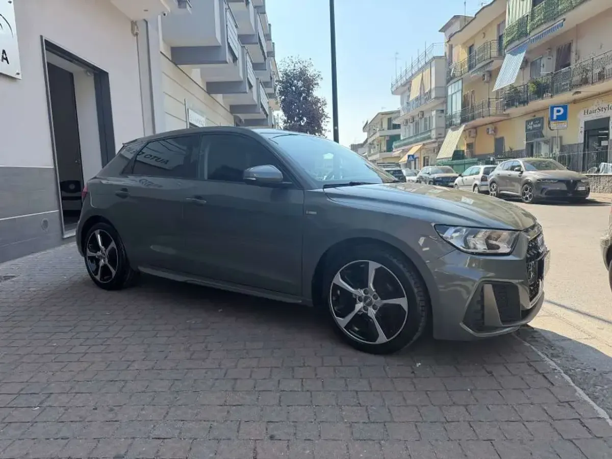 Usata Audi A1 S-Line 116 CV (85 kW) 2020 Grigio SUV