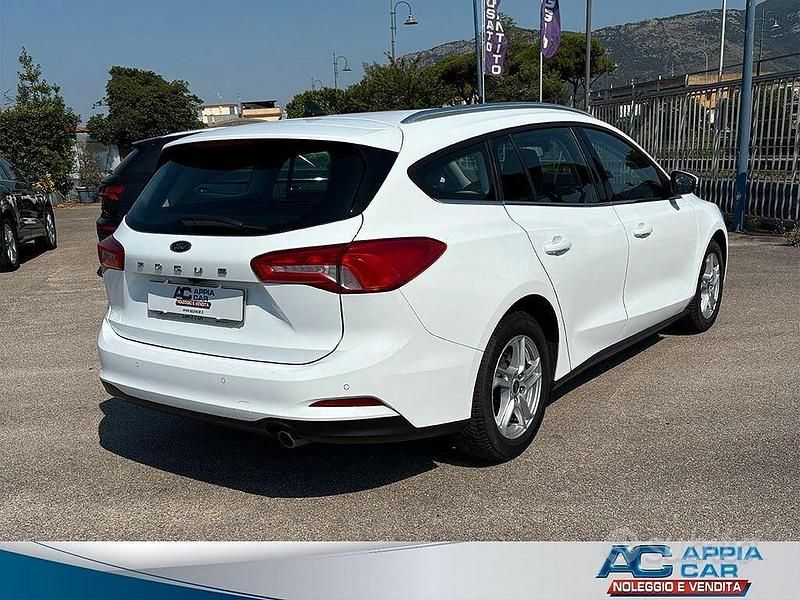 Usata Ford Focus Business Edition 120 CV (88 kW) 2022 Bianco Station wagon