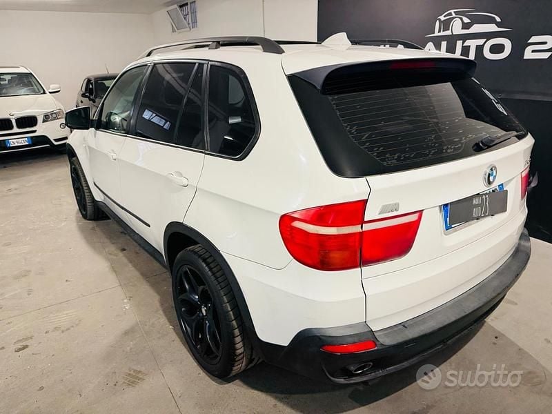 Usata BMW X5 Efficient Dynamics 245 CV (180 kW) 2011 Bianco SUV