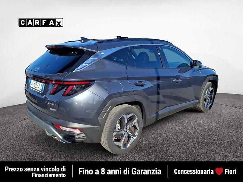Usata Hyundai Tucson 265 CV (194 kW) 2024 Grigio SUV