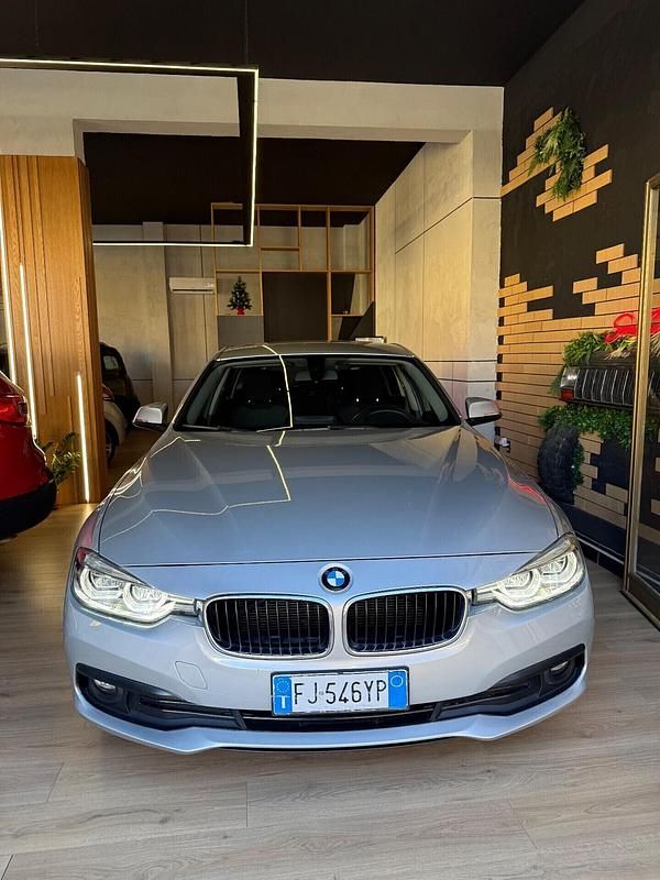 Usata BMW 316 Luxury Line 115 CV (84 kW) 2017 Argento Station wagon