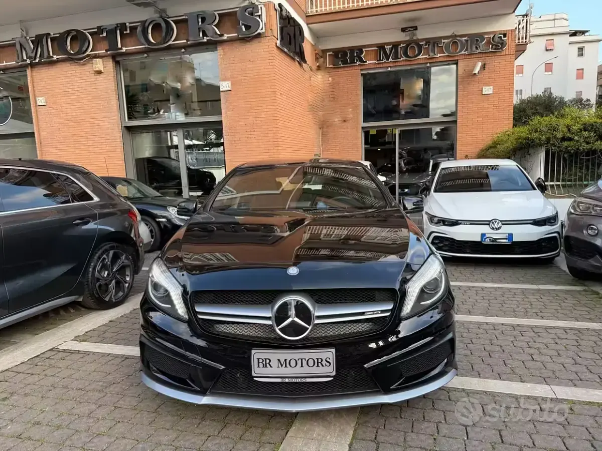 Usata Mercedes A45 AMG AMG 360 CV (264 kW) 2015 Nero Utilitaria