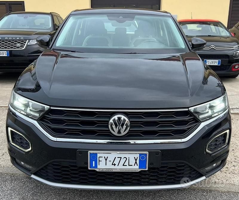 Usata VW T-Roc 116 CV (85 kW) 2019 Nero SUV