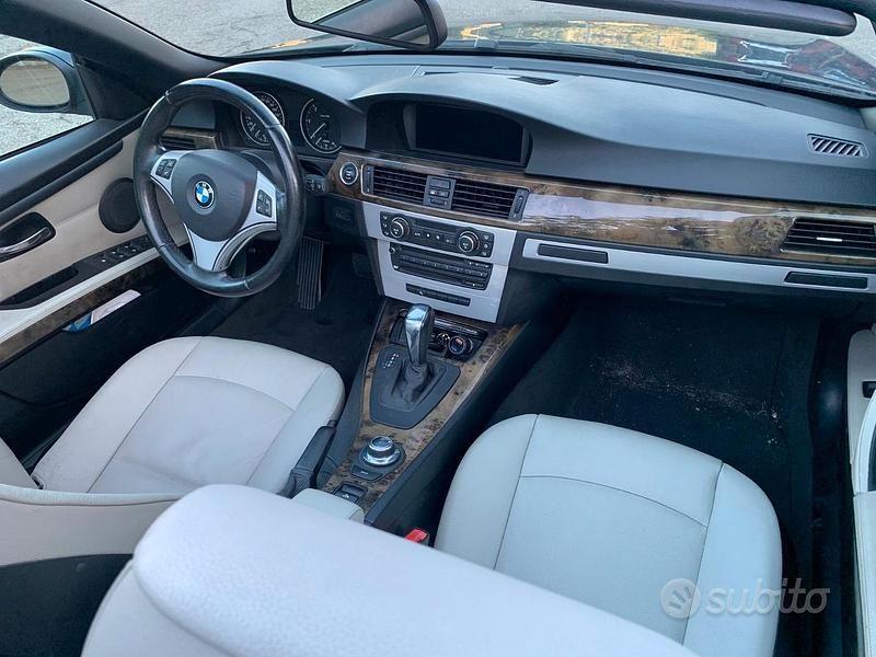 Usata BMW 325 Cabriolet Comfort Edition 197 CV (144 kW) 2008 Blu Cabrio