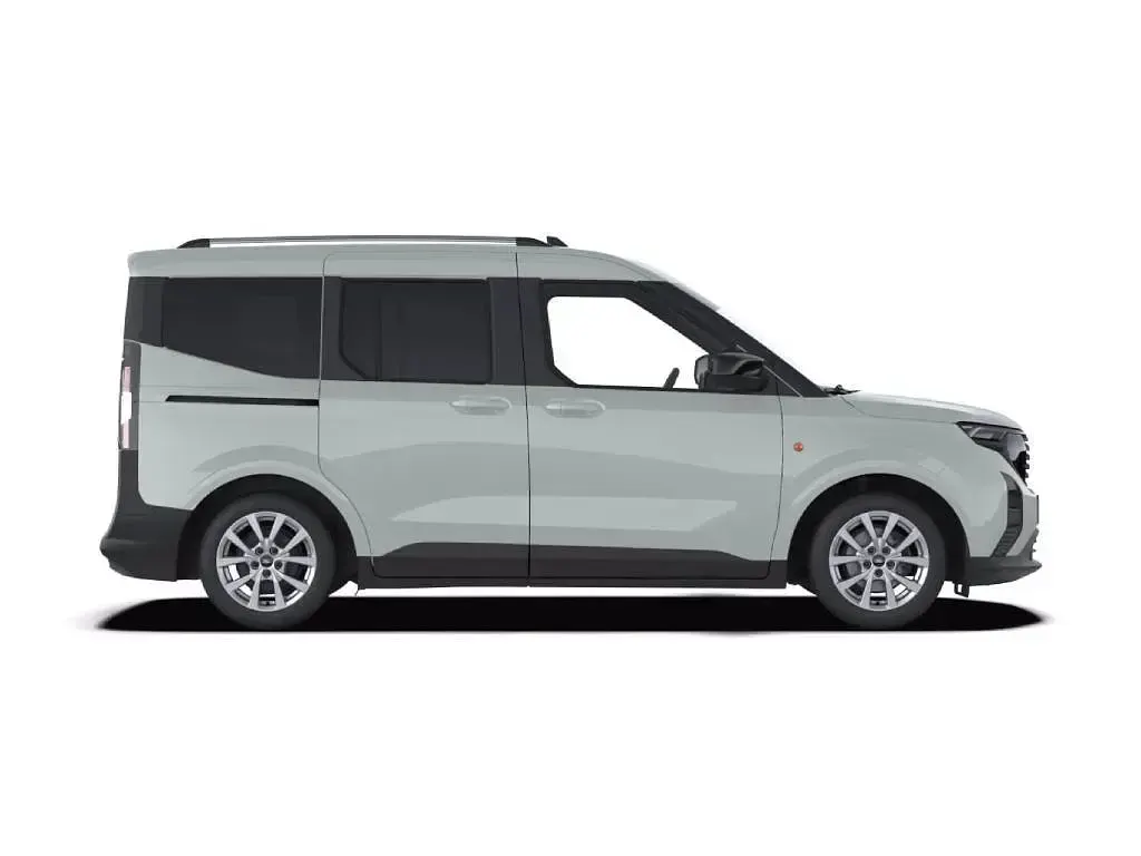 Usata Ford Tourneo Titanium 125 CV (91 kW) 2026 Monovolume