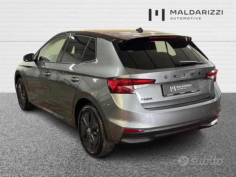Usata Skoda Fabia 80 CV (58 kW) 2025 Grigio Berlina