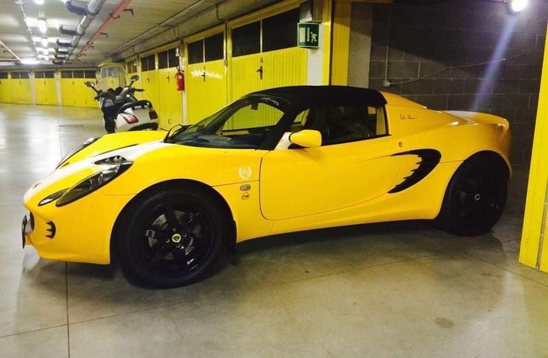 Usata Lotus Elise 136 CV (100 kW) 2008 Giallo Cabrio