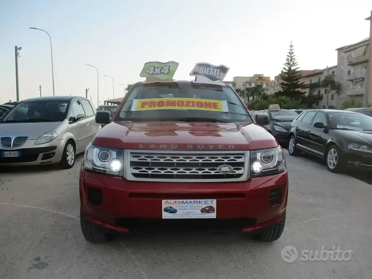 Usata Land Rover Freelander 2 SE 150 CV (110 kW) 2013 Rosso SUV