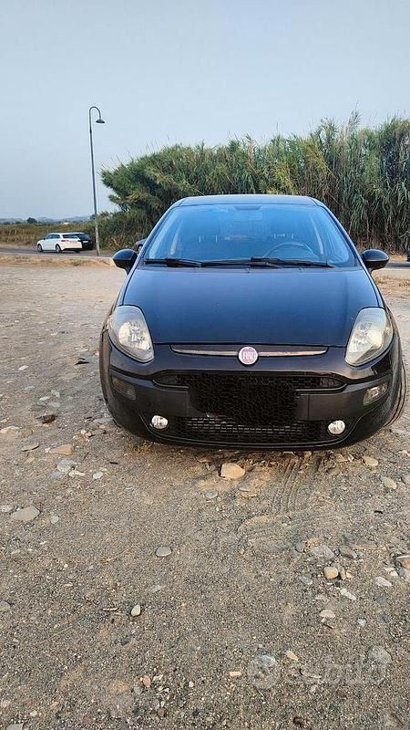 Usata Fiat Punto Evo Sport 120 CV (88 kW) 2011 Nero Utilitaria
