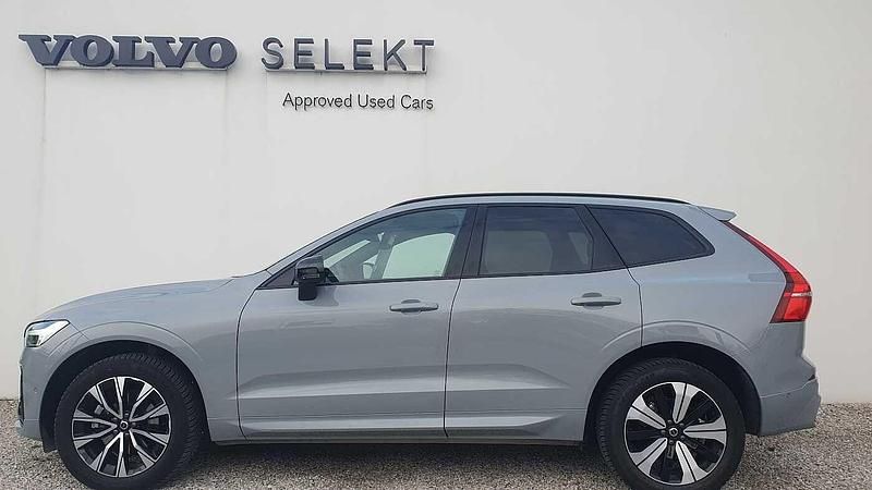 Usata Volvo XC60 Plus 250 CV (183 kW) 2025 Grigio SUV