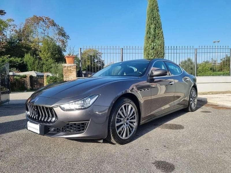 Usata Maserati Ghibli 350 CV (257 kW) 2019 Grigio Coupé