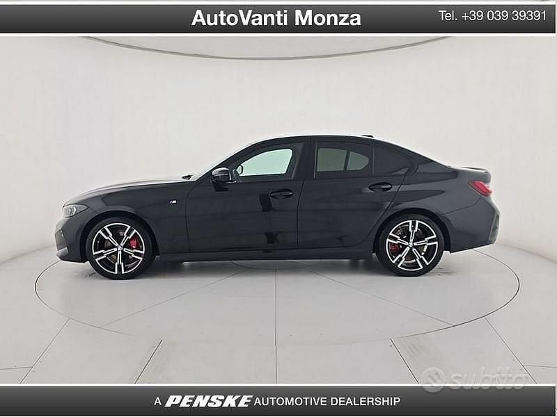 Usata BMW 320 M Sport 190 CV (139 kW) 2024 Nero Utilitaria