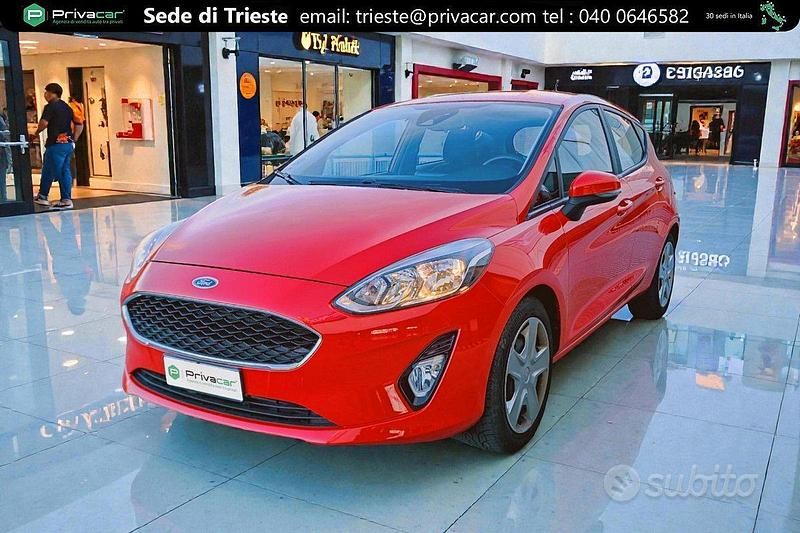 Usata Ford Fiesta 86 CV (63 kW) 2017 Rosso Utilitaria