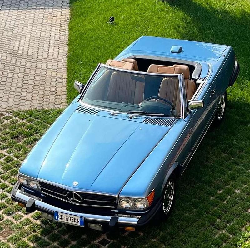Usata Mercedes 560 242 CV (177 kW) 1987 Blu/azzurro Cabrio