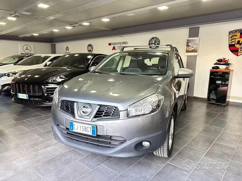 Usata Nissan Qashqai Tekna 110 CV (80 kW) 2011 Grigio SUV
