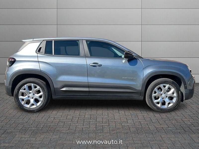 Usata Jeep Avenger Altitude 101 CV (74 kW) 2023 Argento SUV
