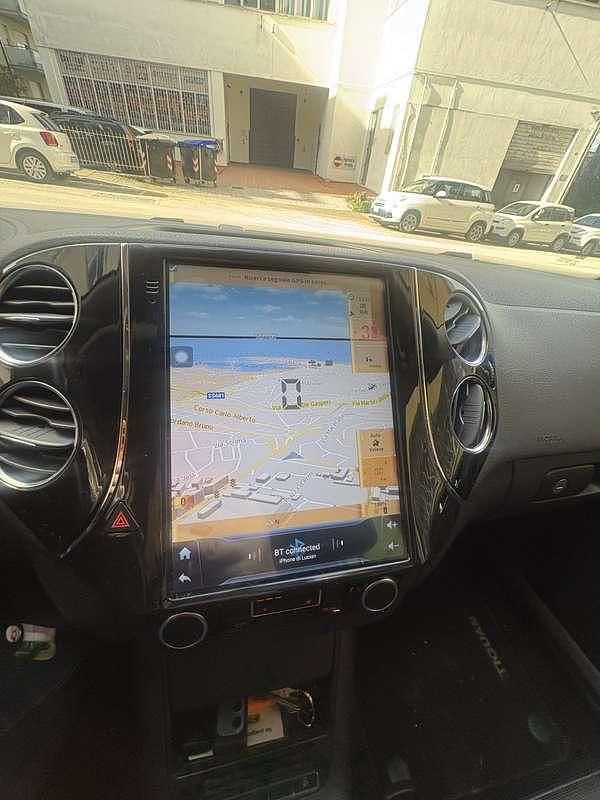 Usata VW Tiguan R-line 140 CV (102 kW) 2011 SUV