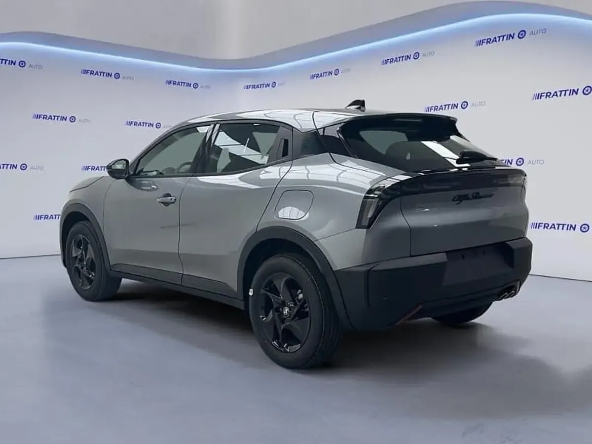 Usata Alfa Romeo Junior 106 kW (145 CV) 2025 Grigio SUV