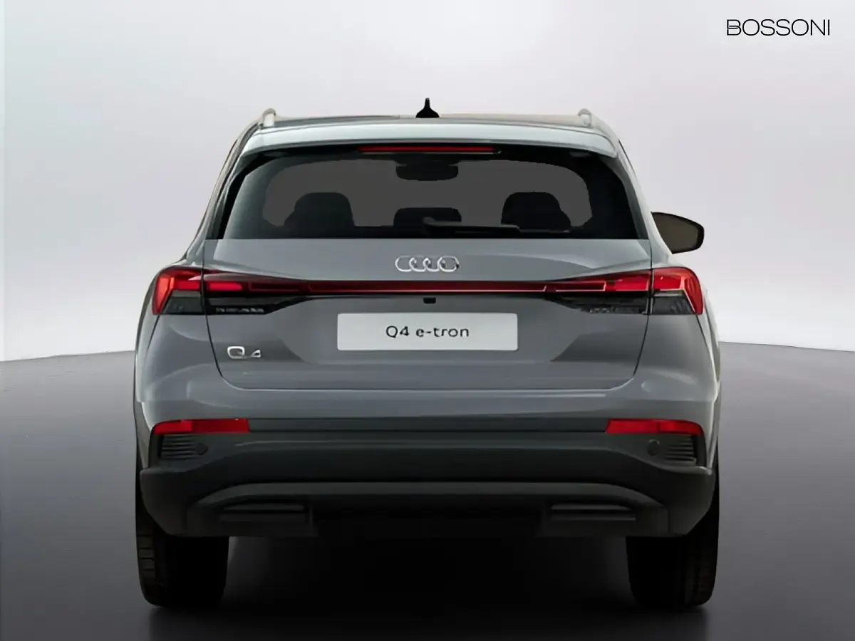 Nuova Audi Q4 e-tron Comfort 69 kW (95 CV) 2026 Grigio SUV