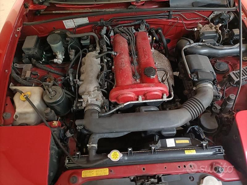 Usata Mazda MX5 131 CV (96 kW) 1995 Rosso Cabrio