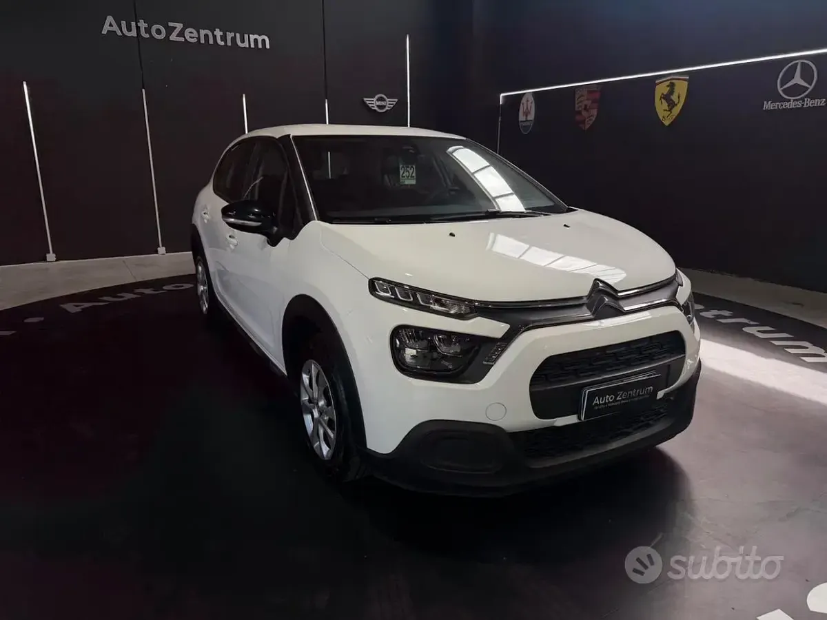Usata Citroën C3 Feel 102 CV (75 kW) 2022 Bianco Utilitaria