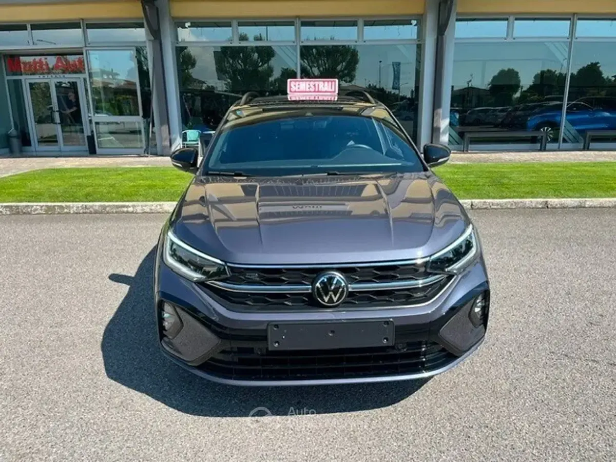 Usata VW Taigo R-line 110 CV (80 kW) 2023 Grigio SUV