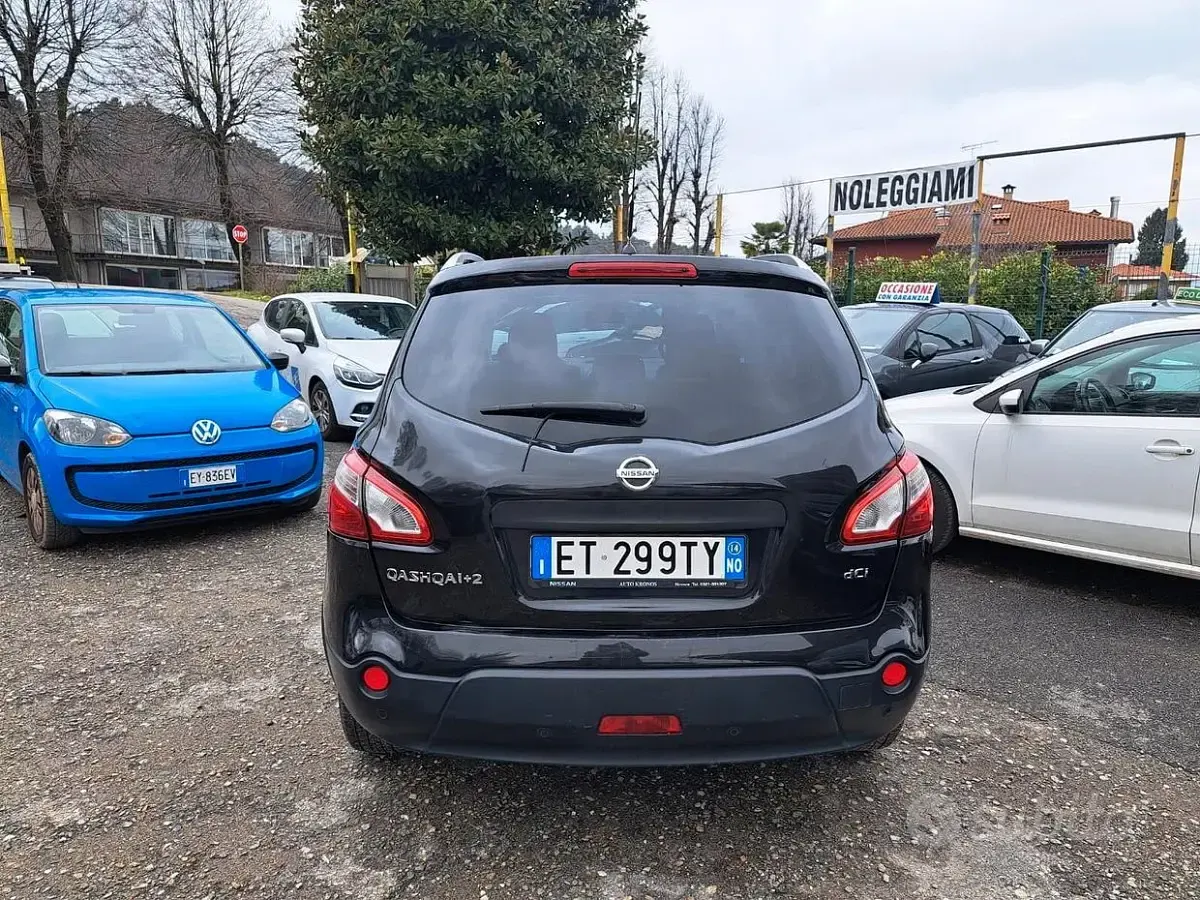 Begagnad Nissan Qashqai +2 Acenta 110 HK (80 kW) 2014 Svart SUV