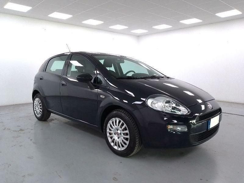 Usata Fiat Punto Street 77 CV (56 kW) 2017 Blu Berlina