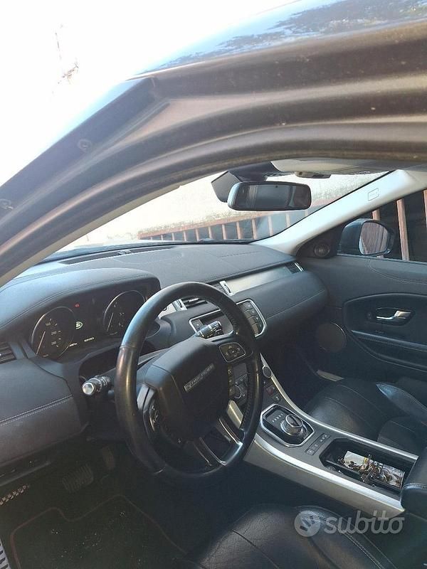 Usata Land Rover Range Rover evoque 150 CV (110 kW) 2016 Grigio SUV