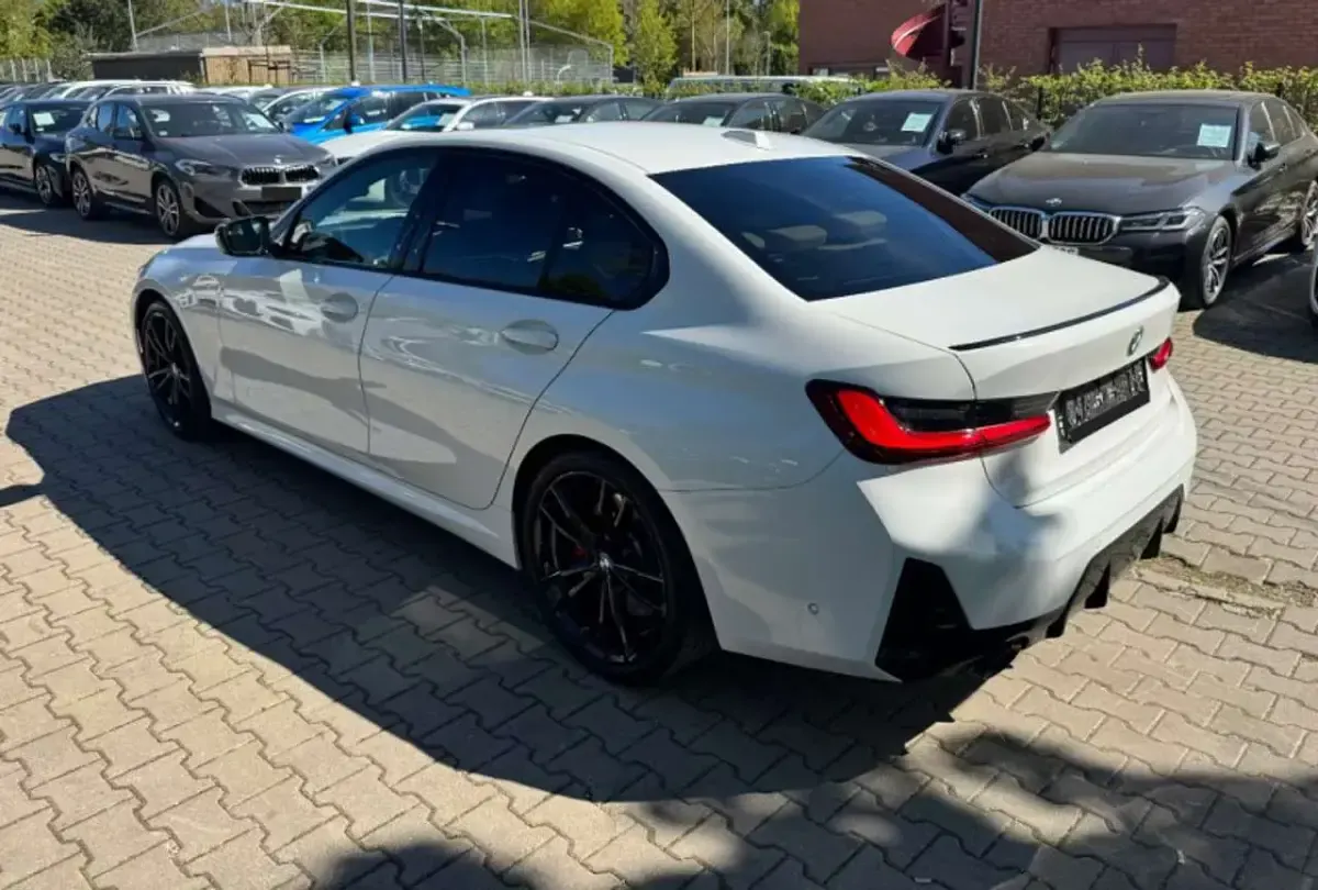 Usata BMW 330 M Sport 245 CV (180 kW) 2024 Bianco Berlina
