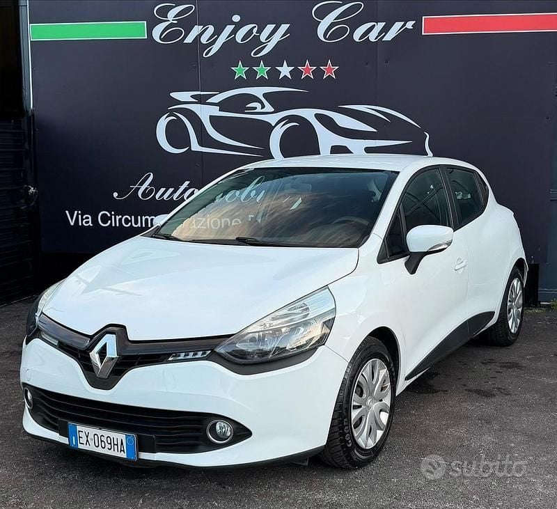 Usata Renault Clio IV 75 CV (55 kW) 2015 Bianco Berlina