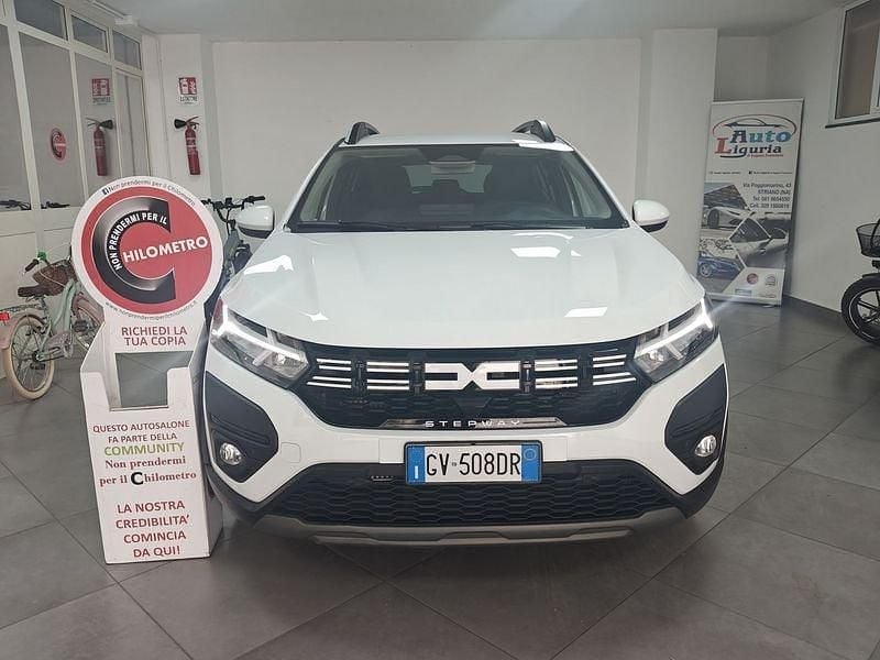 Usata Dacia Sandero Stepway 100 CV (73 kW) 2024 Bianco Berlina